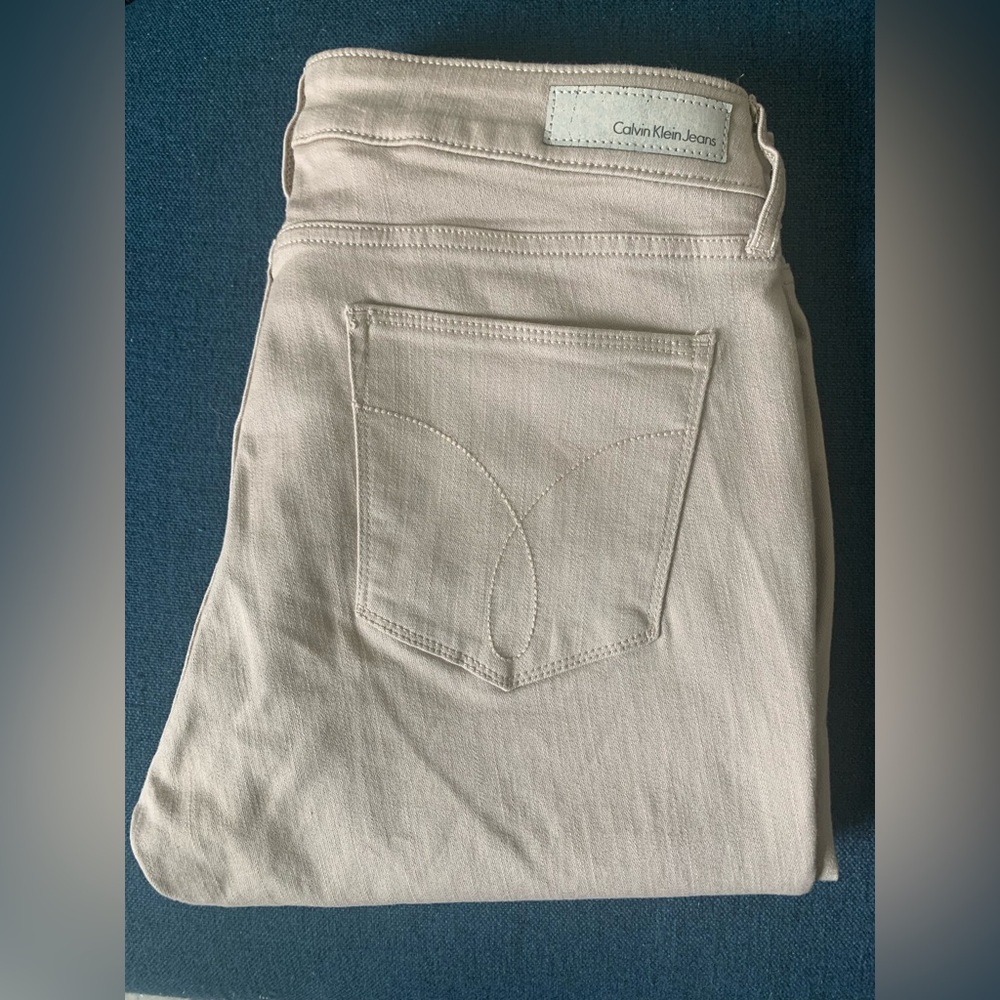 Calvin Klein Jeans Tan Ankle Skinny Jeans size 12